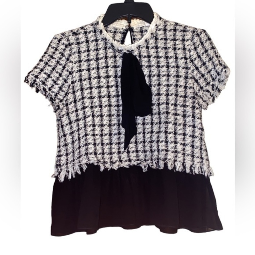 Chic Black and White Women's Top